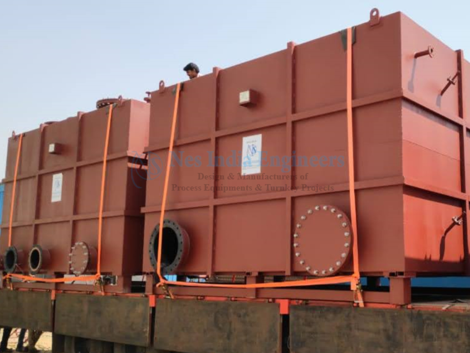 Hot & Cold Well Tank Manufacturers, Suppliers & Exporters